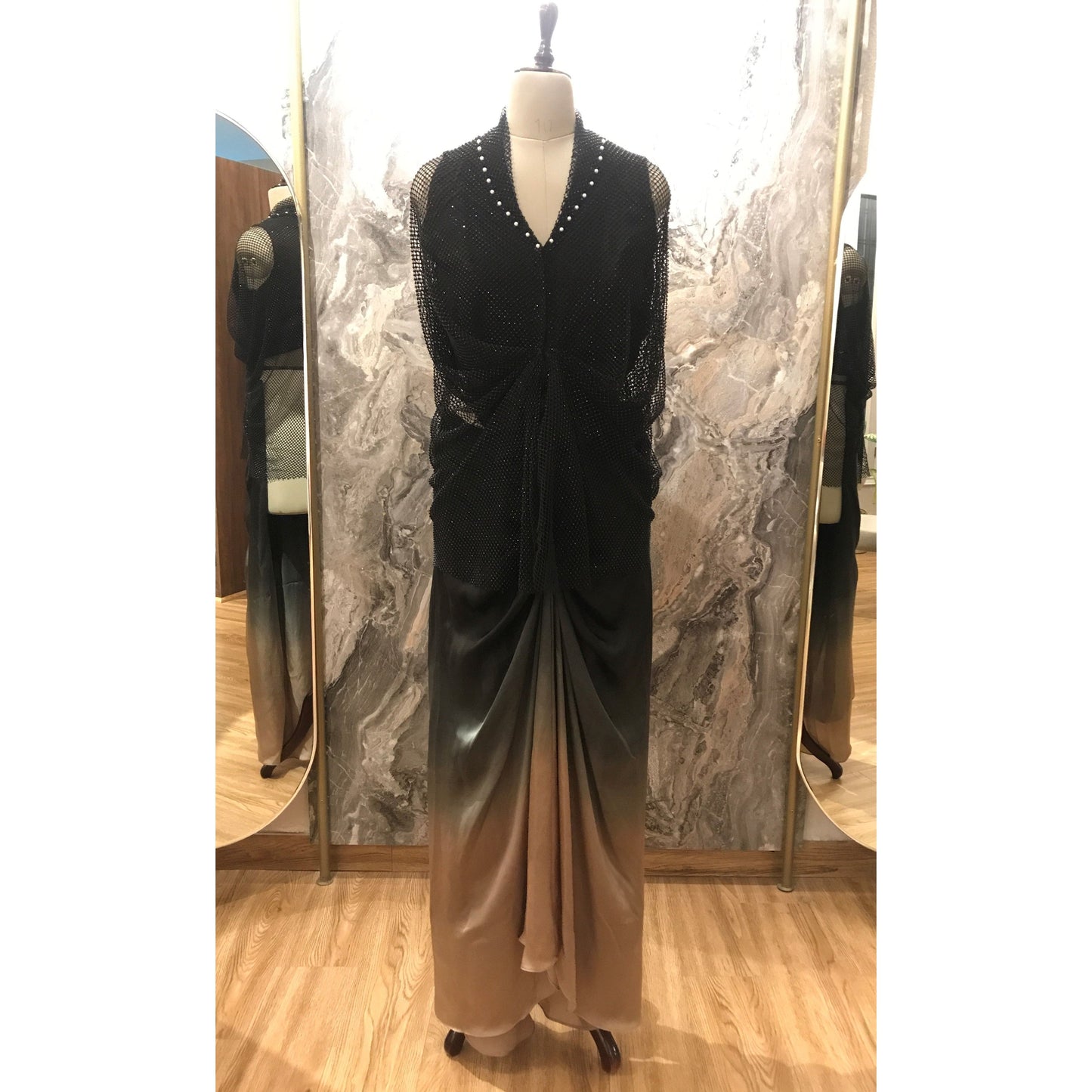 Twinkle - Black to Gold